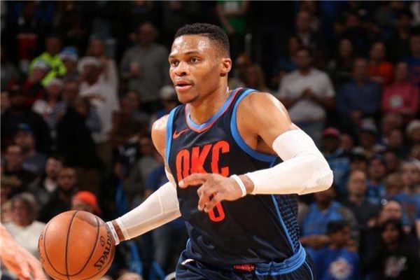 和强大的品 和强大的品