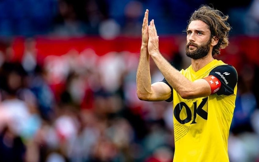 他的防守能 他的防守能