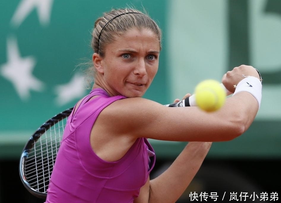 场上表现无 场上表现无